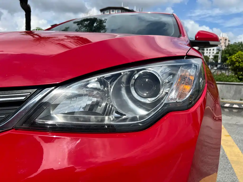 Roewe 360