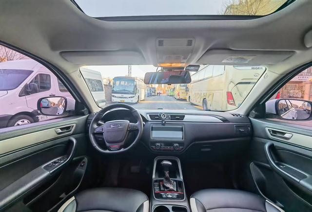 Qoros Qoros 5