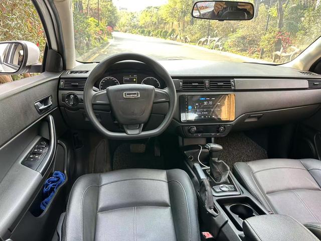 Qoros Qoros 3