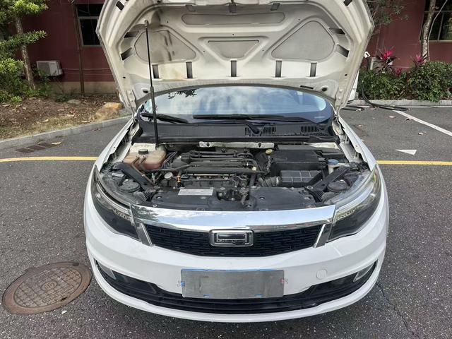 Qoros Qoros 3