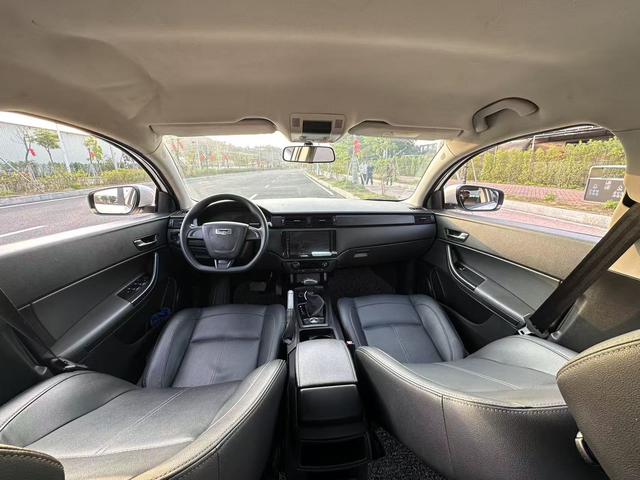 Qoros Qoros 3
