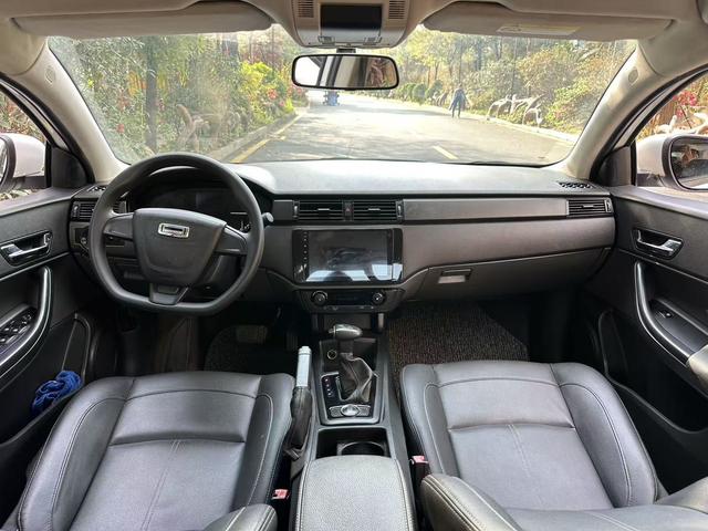 Qoros Qoros 3