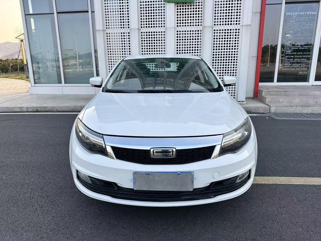 Qoros Qoros 3