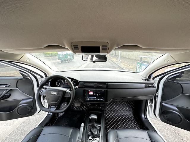 Qoros Qoros 3
