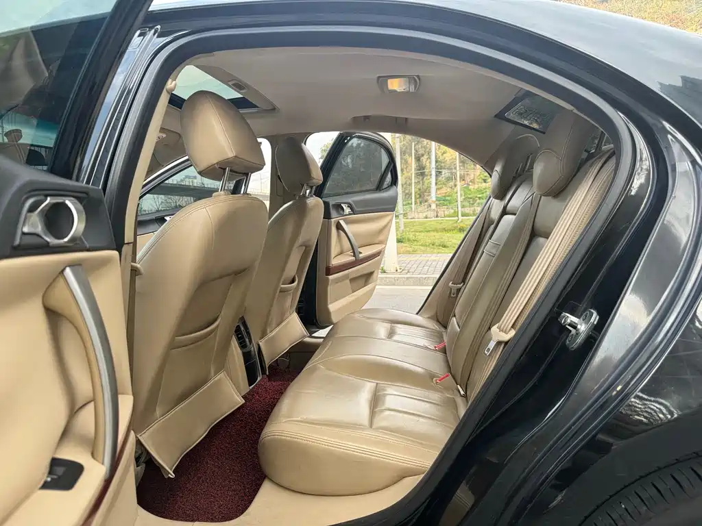 Roewe 550
