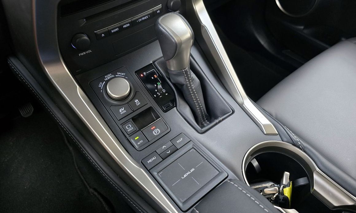 Lexus NX