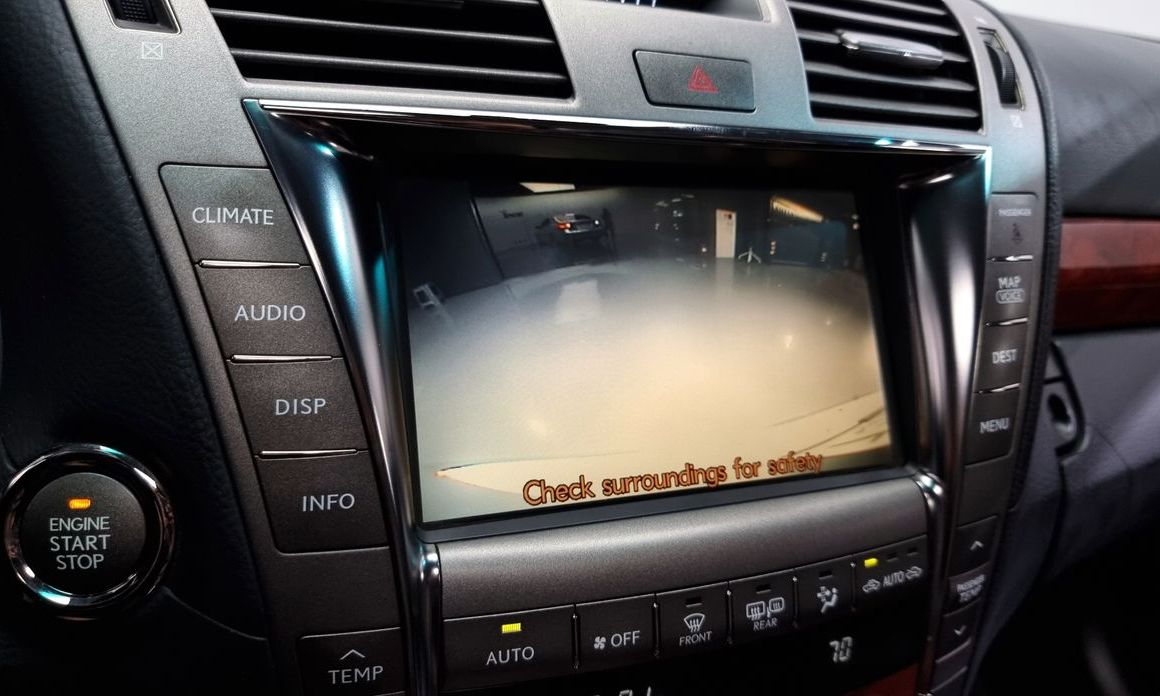 Lexus LS