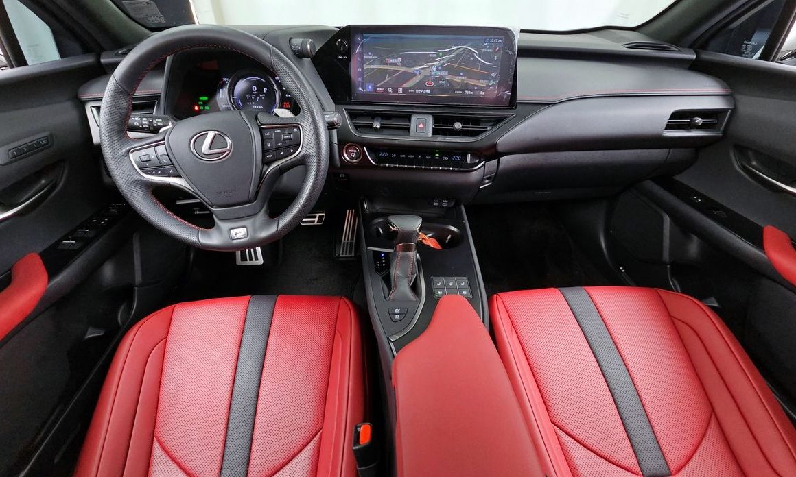 Lexus UX