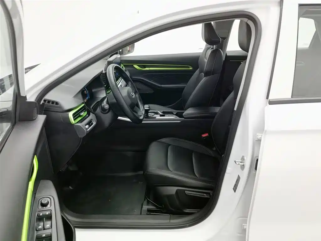 Geely 帝豪甲醇
