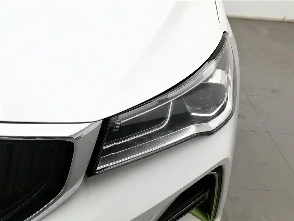 Geely 帝豪甲醇