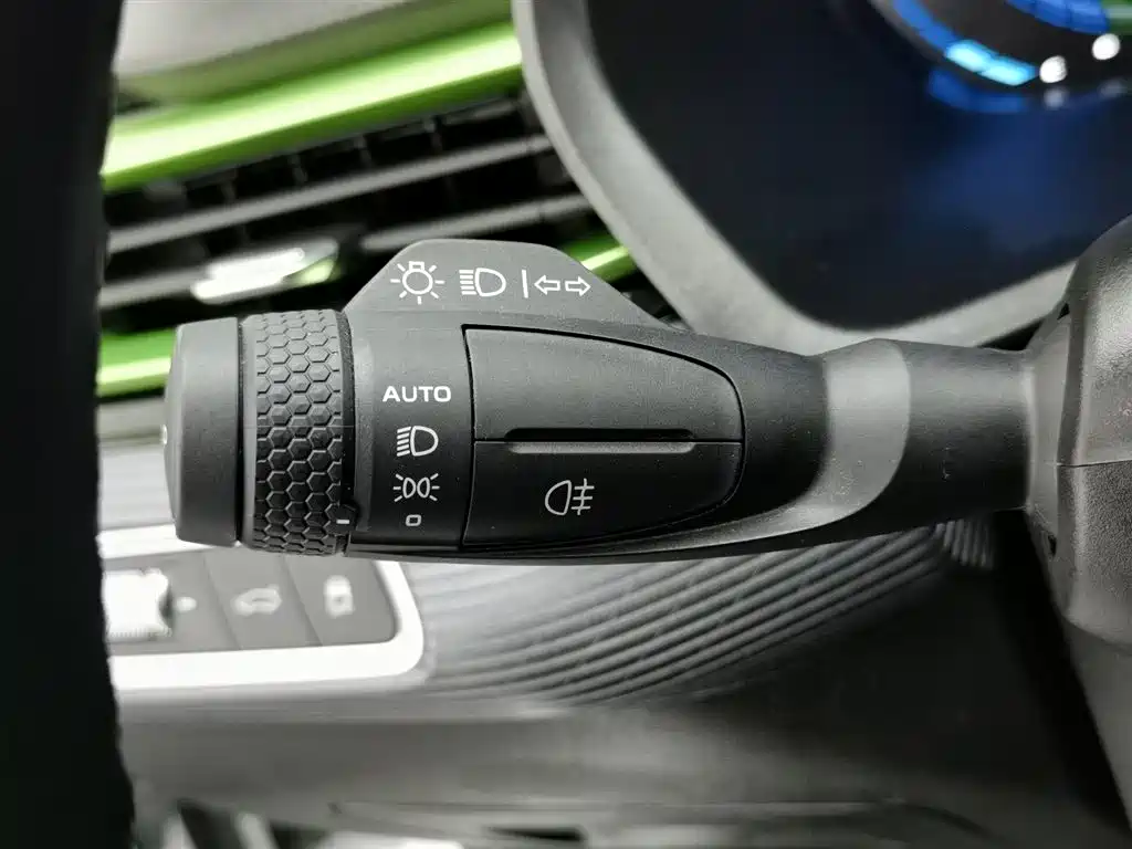 Geely 帝豪甲醇