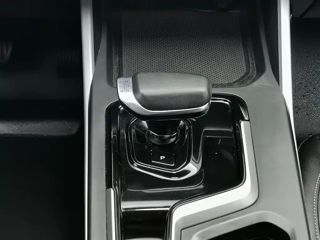 Geely 帝豪甲醇