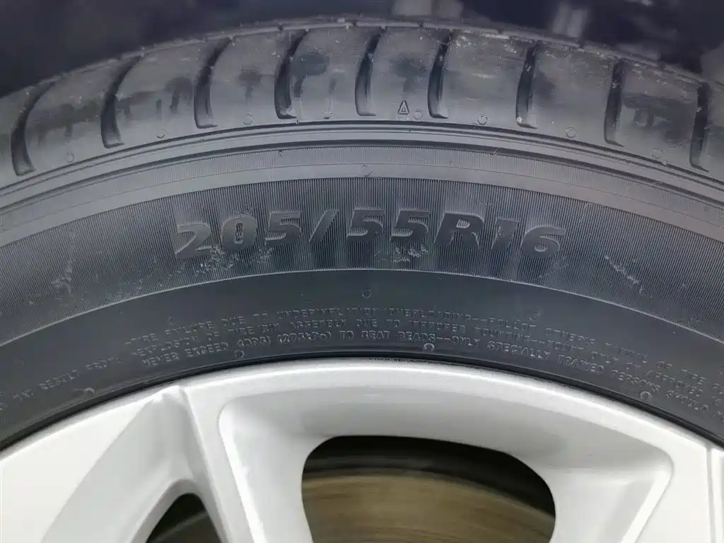 Geely 帝豪甲醇
