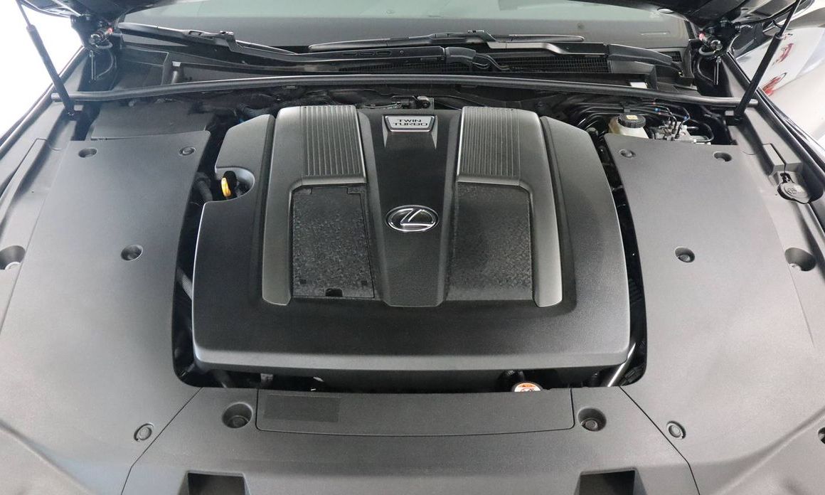Lexus LS