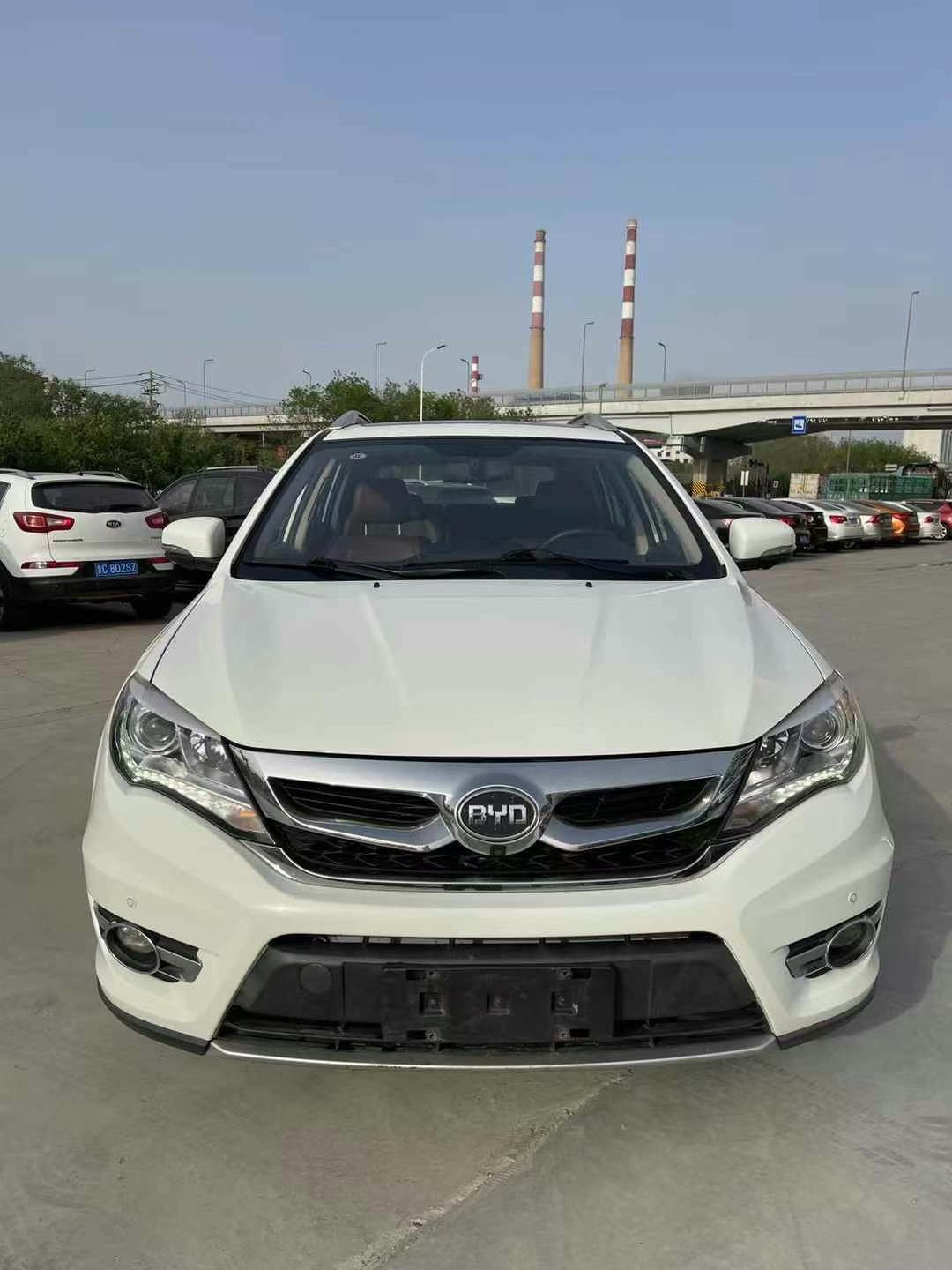 BYD S7