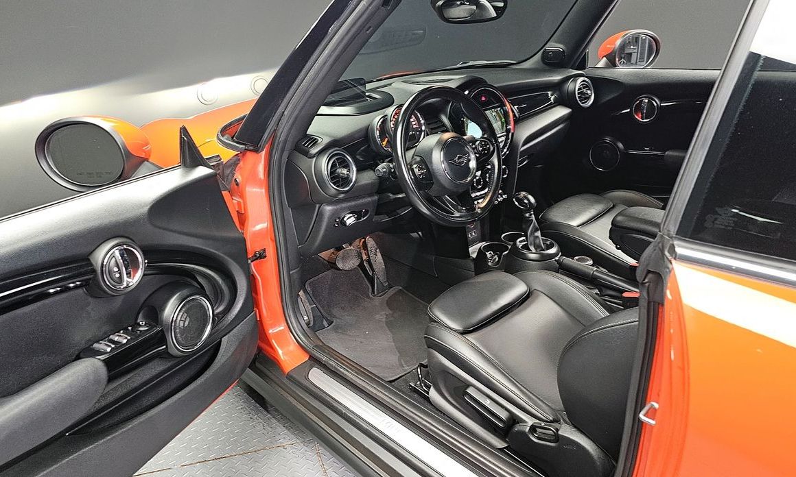 Mini Cooper Convertible