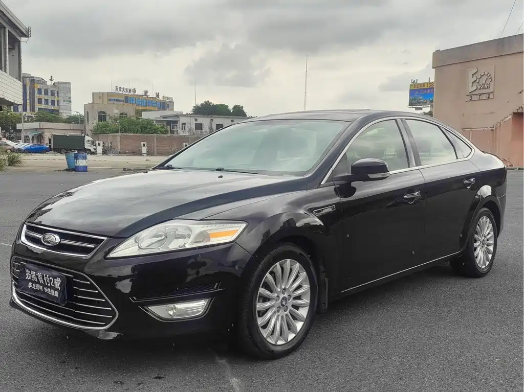 Ford Mondeo Zhisheng