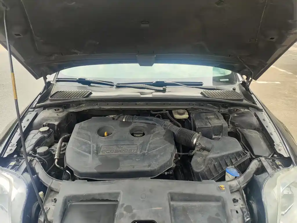Ford Mondeo Zhisheng