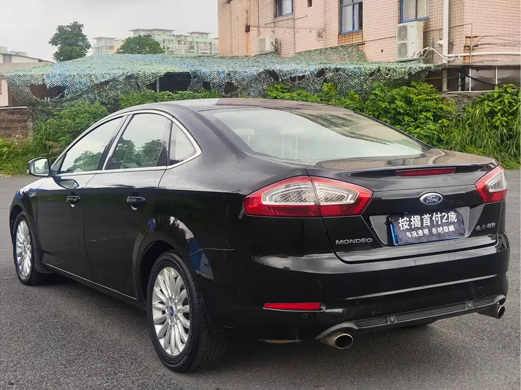 Ford Mondeo Zhisheng