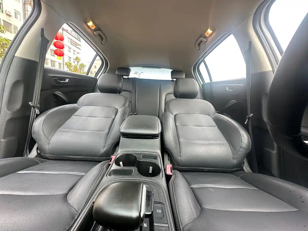 Qoros Qoros 5