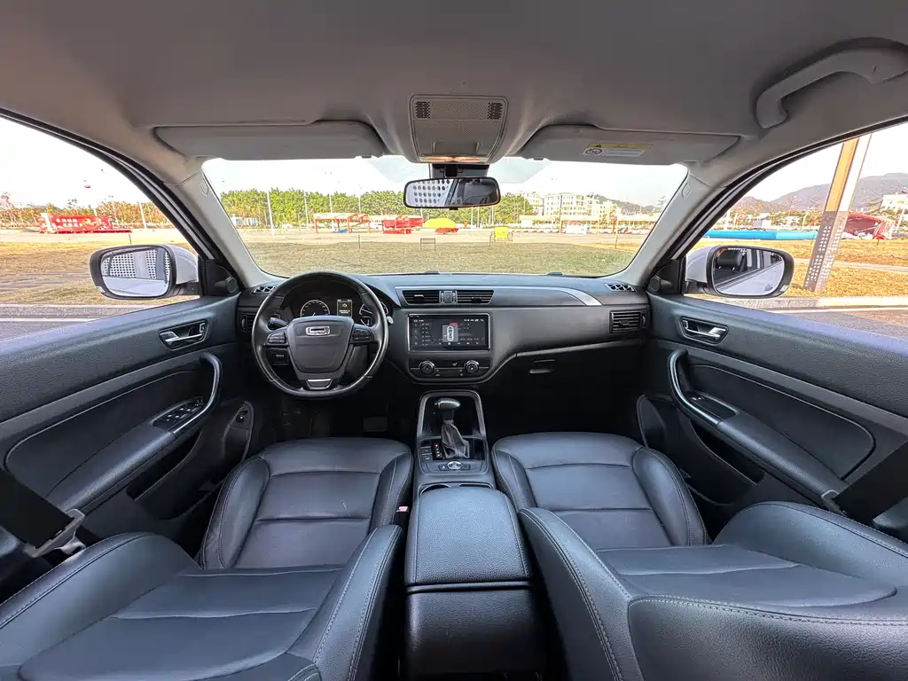 Qoros Qoros 5