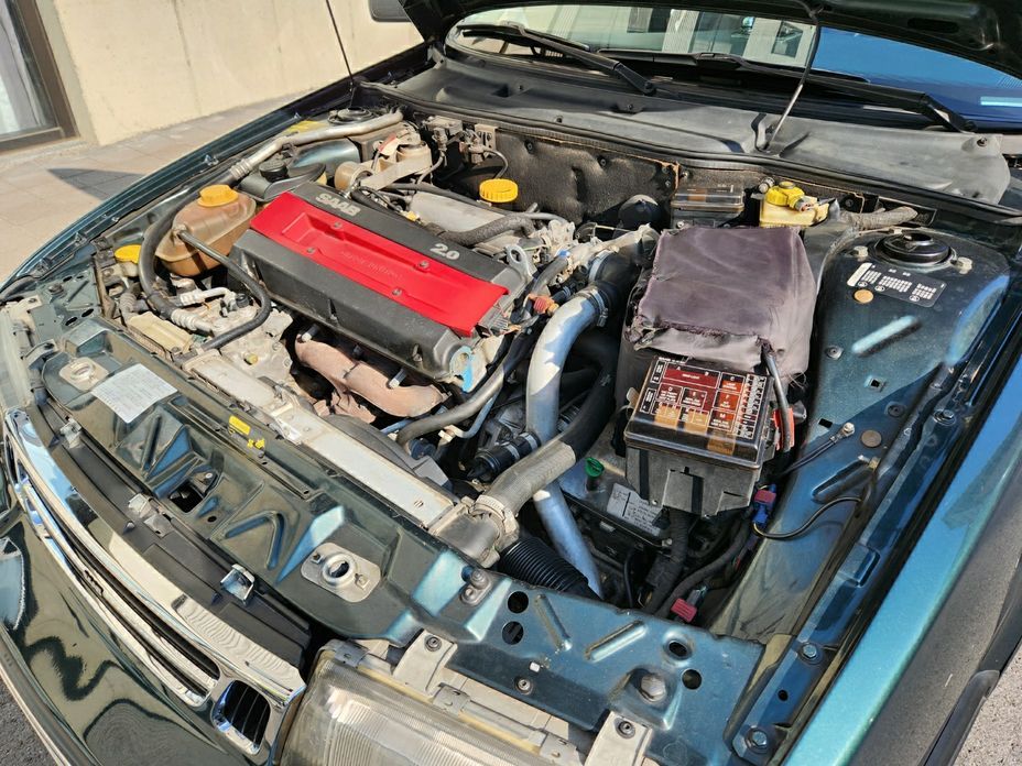 Saab 9000