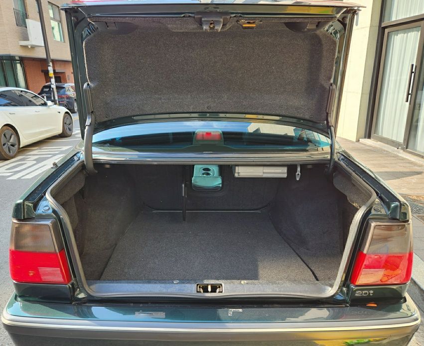 Saab 9000