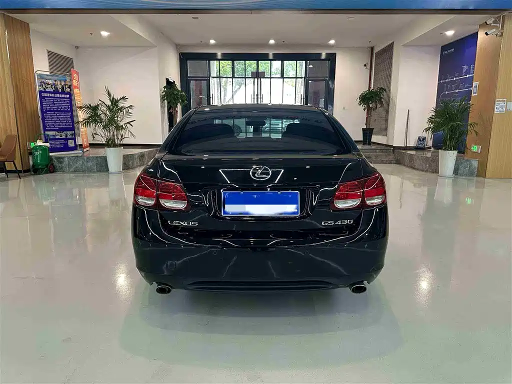 Lexus GS