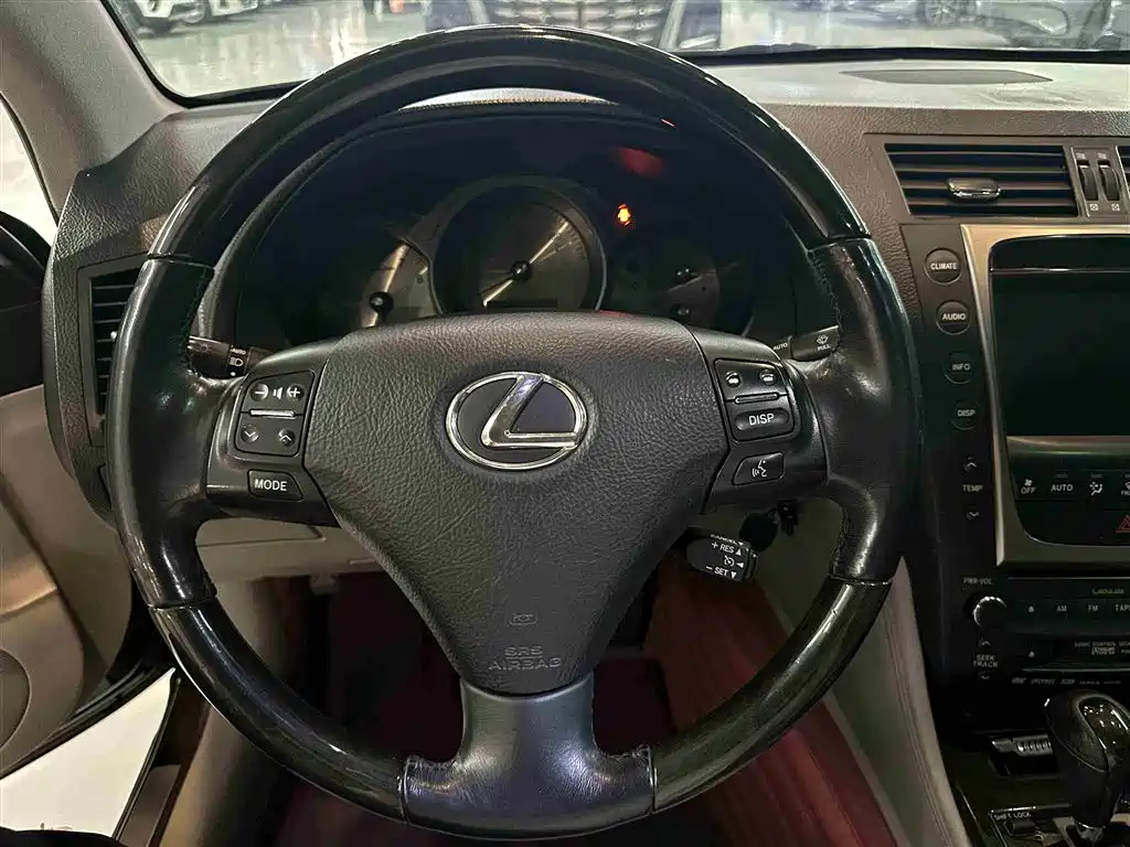 Lexus GS