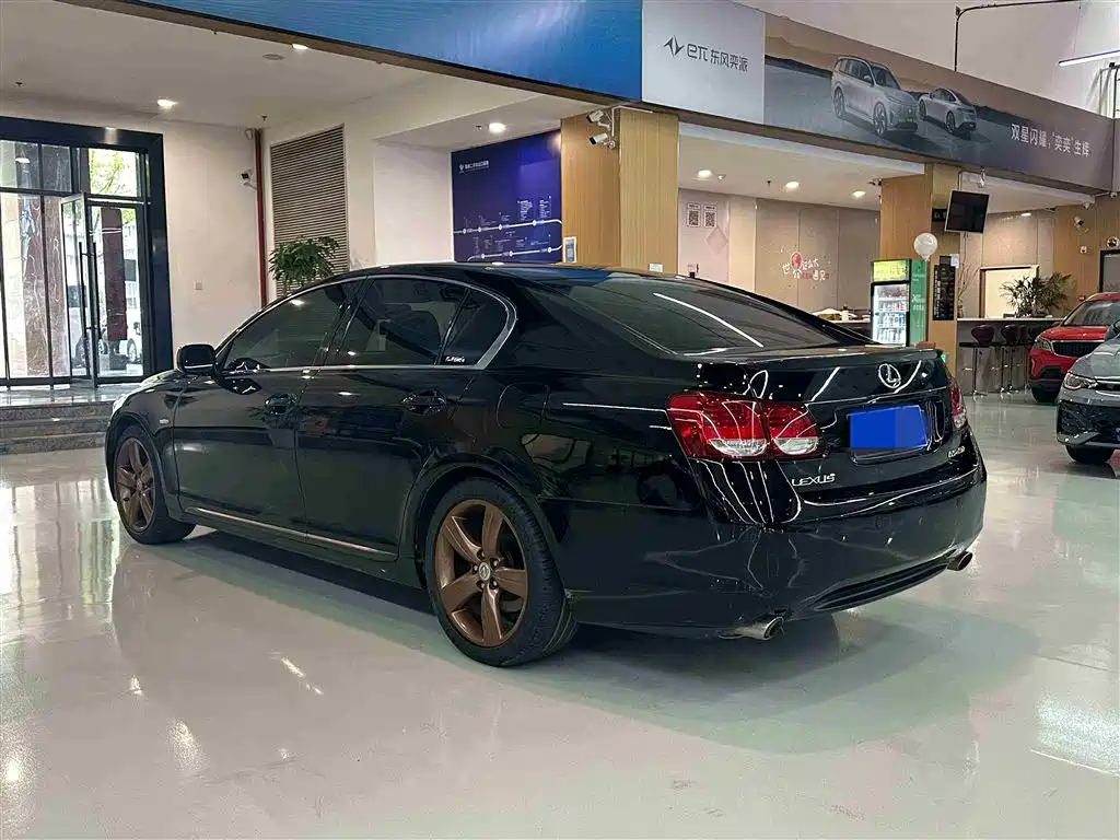 Lexus GS