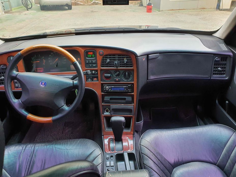 Saab 9000