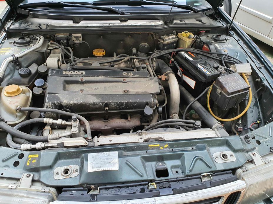 Saab 9000