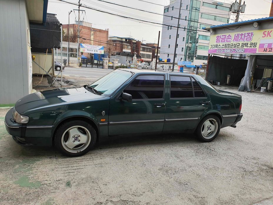 Saab 9000