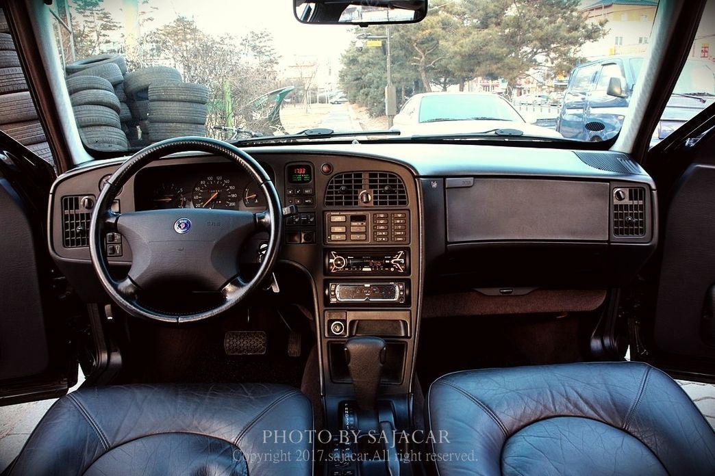 Saab 9000