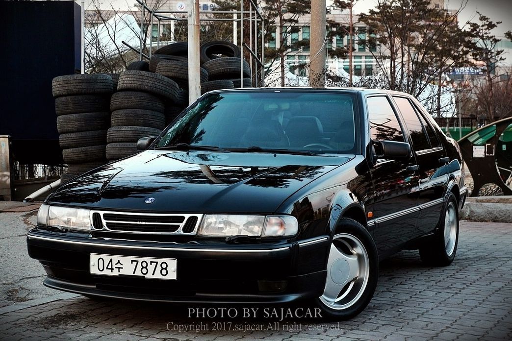 Saab 9000