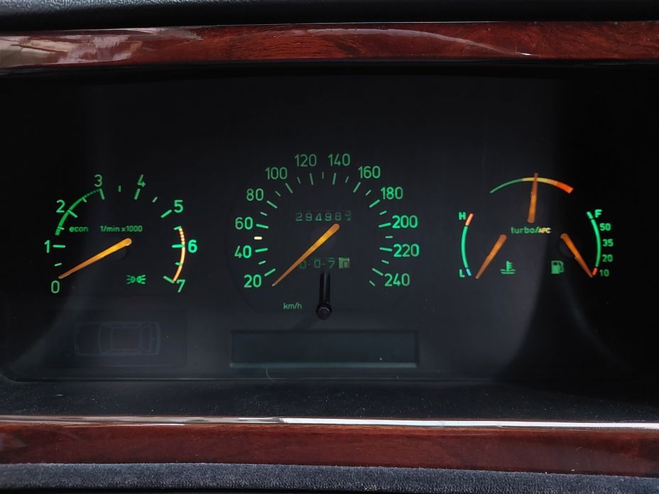 Saab 9000