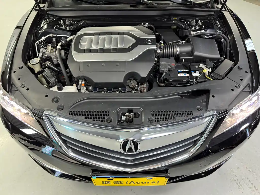 Acura RLX