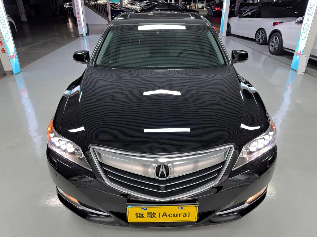 Acura RLX