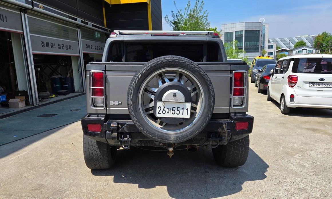 Hummer H2