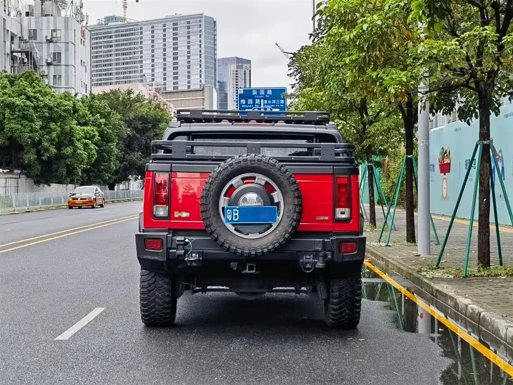 Hummer H2