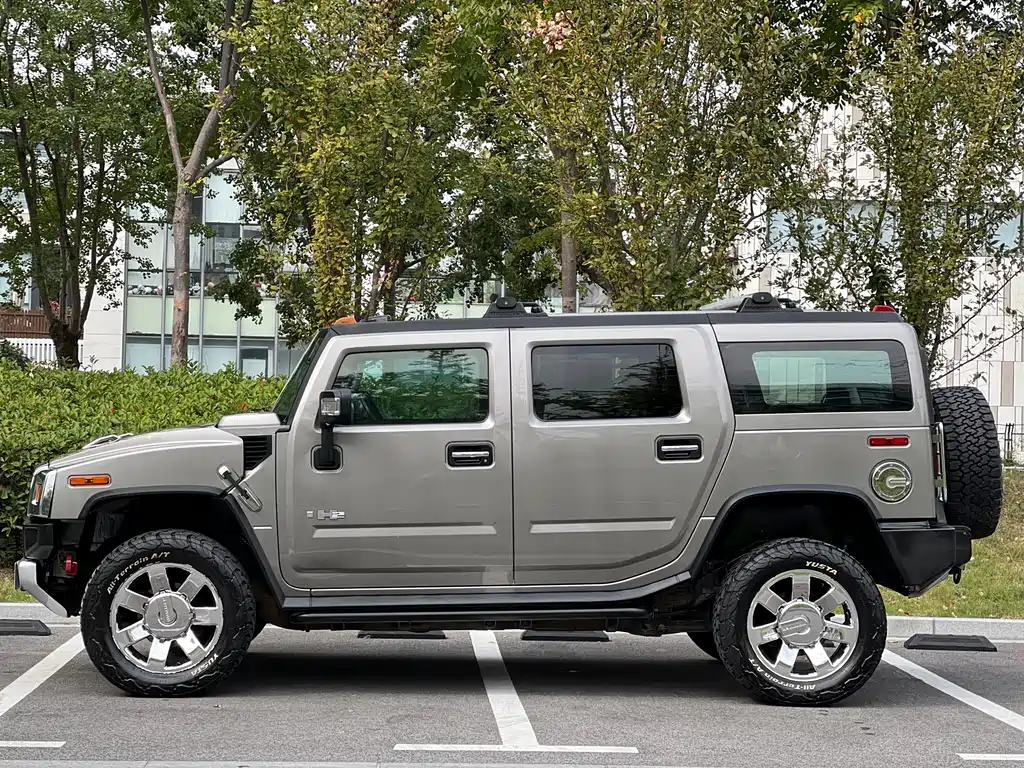 Hummer H2