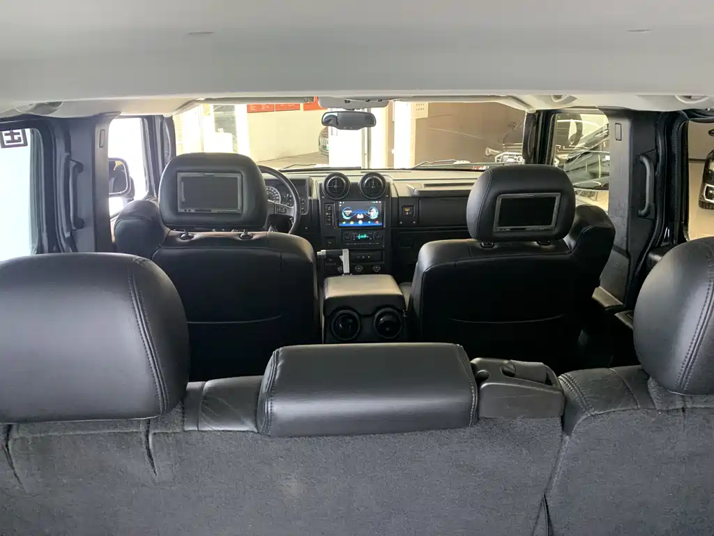 Hummer H2