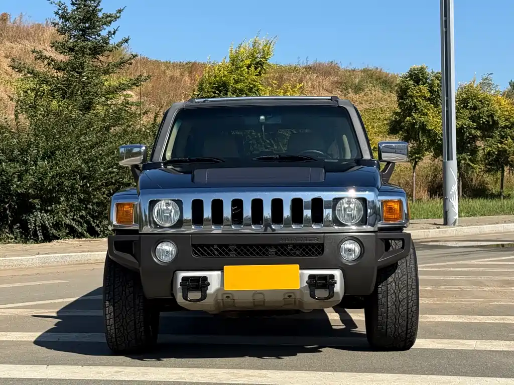 Hummer H3