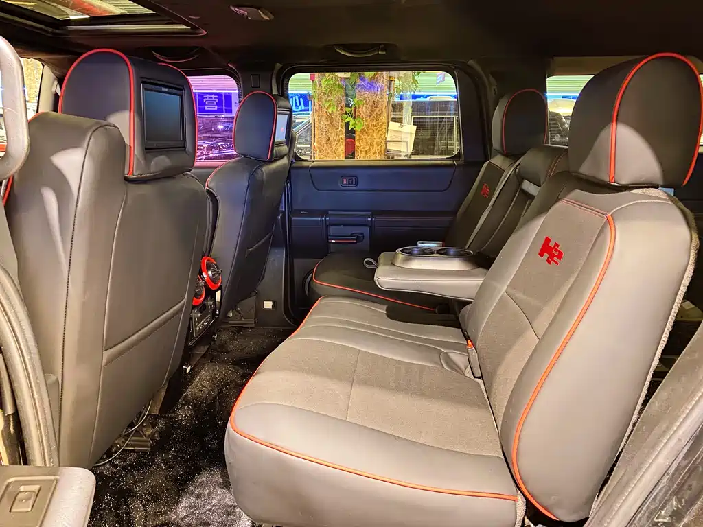 Hummer H2
