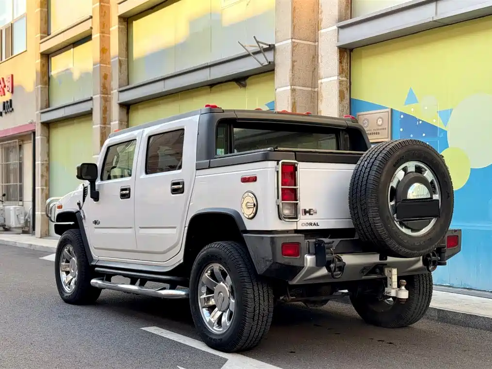 Hummer H2