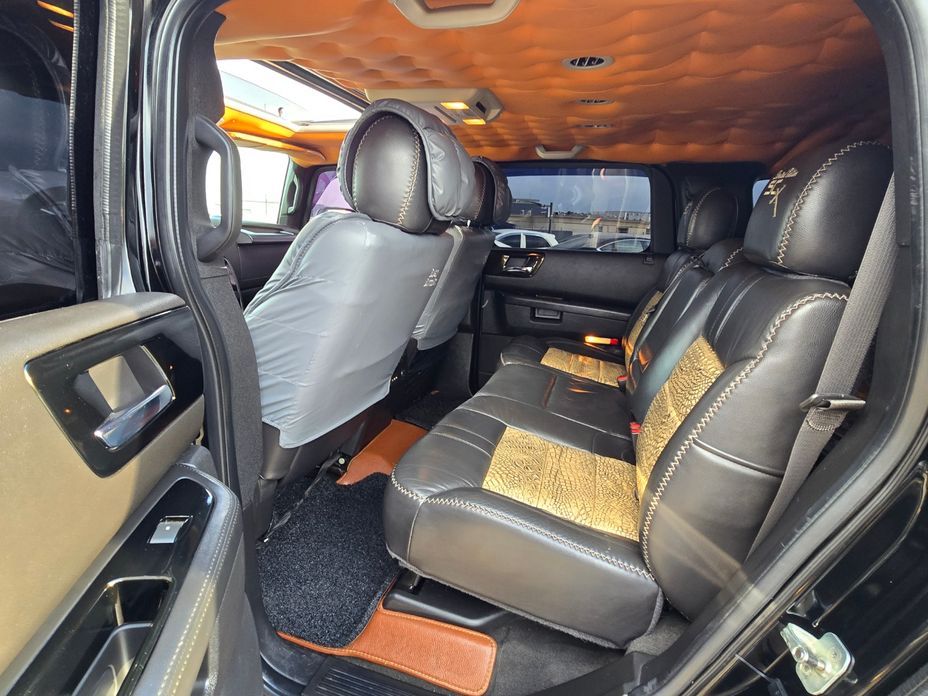 Hummer H2