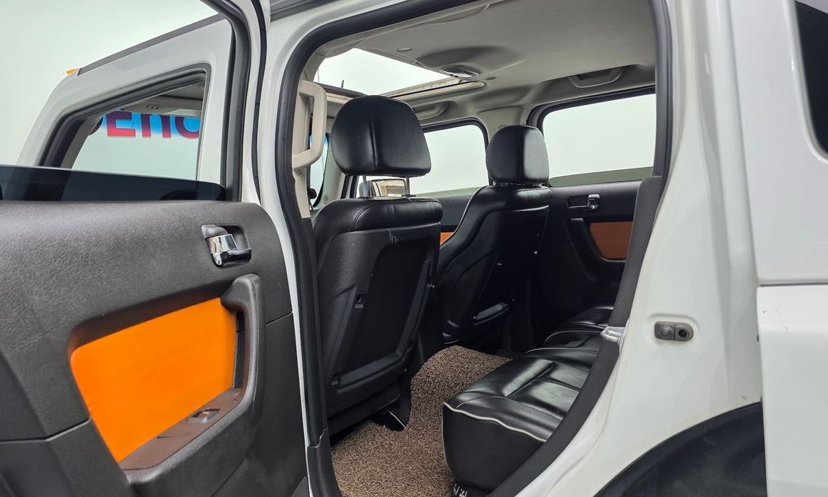 Hummer H3