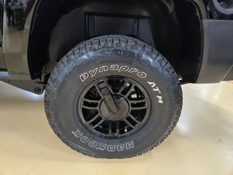 Hummer H3