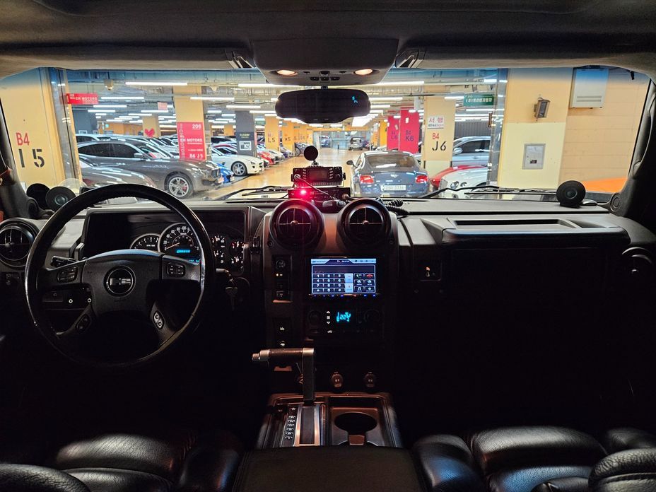 Hummer H2