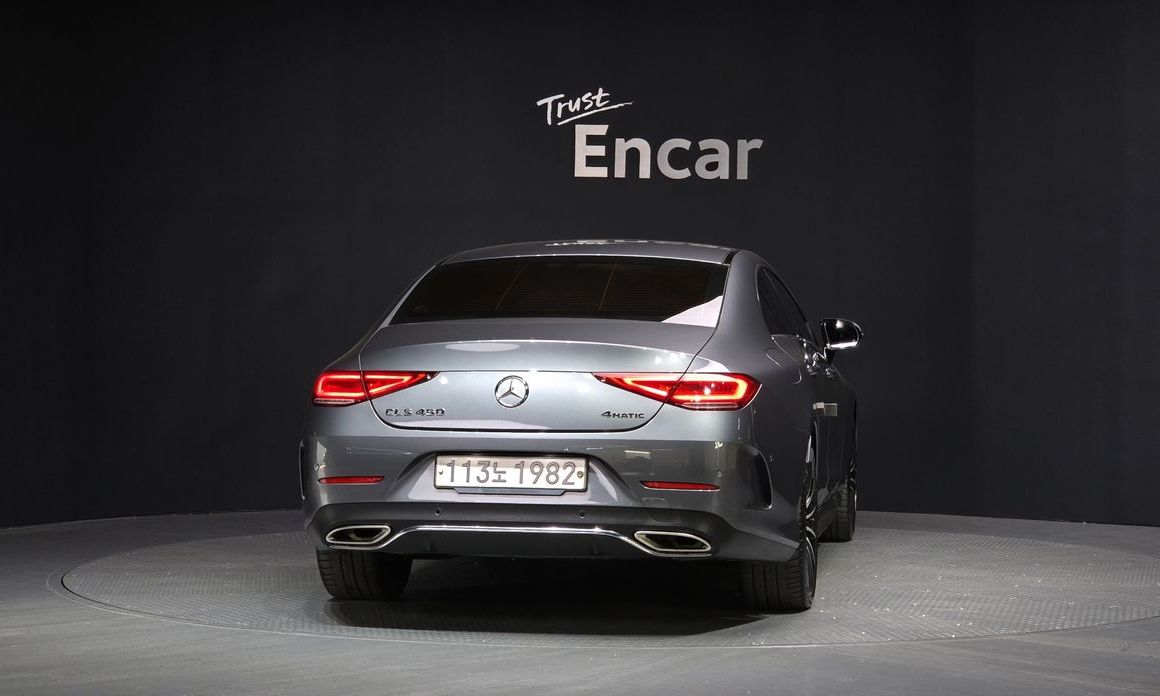 Mercedes-Benz CLS-Class